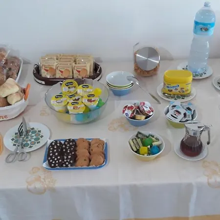 לינה וארוחת בוקר B&B Centrale Tortolì