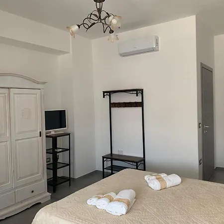 לינה וארוחת בוקר B&B Centrale