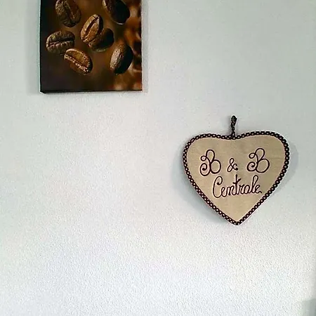 Bed & Breakfast B&B Centrale 3*